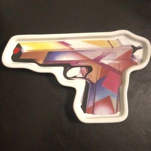 Supreme x Mendini Gun Ashtray